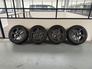 Land Rover Defender velgen 20" All-Season banden beschikbaar voor biedingen