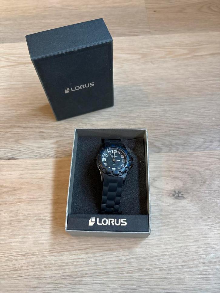 Lorus kinderhorloge, Sieraden, Tassen en Uiterlijk, Horloges | Heren, Zo goed als nieuw, Polshorloge, Overige merken, Staal, Ophalen of Verzenden