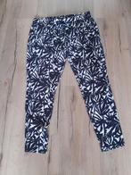 Soepel vallende broek., Kleding | Dames, Broeken en Pantalons, Ophalen of Verzenden, Zo goed als nieuw, Lang