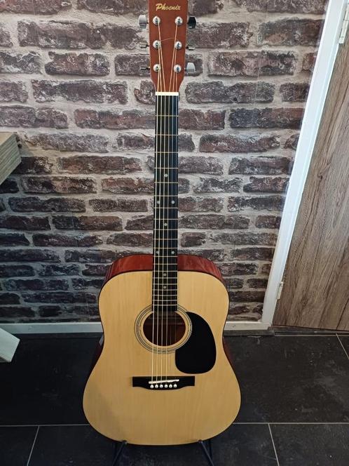Phoenix 001/N akoestische gitaar – incl. standaard, Muziek en Instrumenten, Snaarinstrumenten | Gitaren | Akoestisch, Zo goed als nieuw