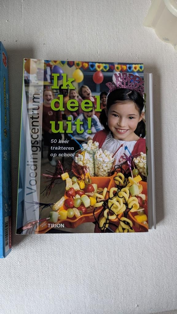 Ik Deel Uit! - 50 Keer Trakteren op School, Overige typen, Gezond koken, Ophalen of Verzenden, Zo goed als nieuw