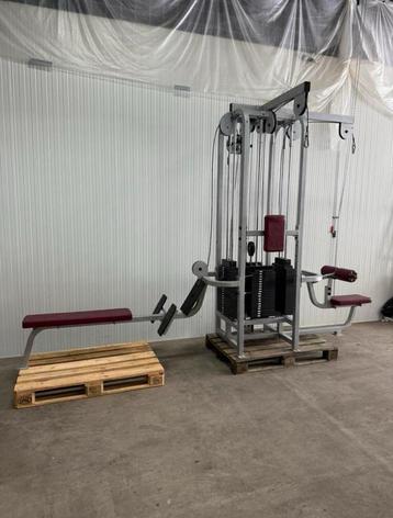 Life Fitness pro1 4 stack / multijungle / lat pulldown / row beschikbaar voor biedingen