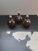 3 leuke oude parfum flesjes, Ophalen