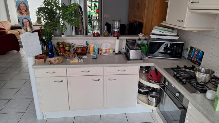 Gebruikte keuken L vorm, 3,80 m x 2,19 m, blad 60 cm, gratis, Huis en Inrichting, Keuken | Complete keukens, Gebruikt, Ophalen