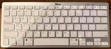 Trust Bluetooth Toetsenbord - Compact en Draadloos beschikbaar voor biedingen