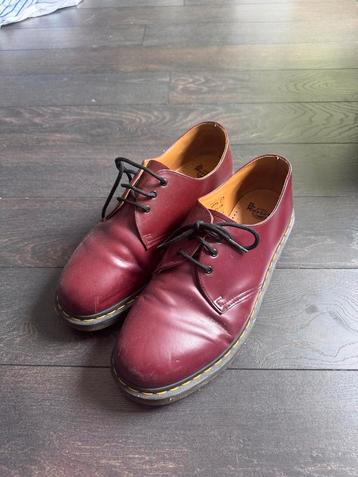 Dr. Martens Schoenen Bordeaux Maat 45 beschikbaar voor biedingen