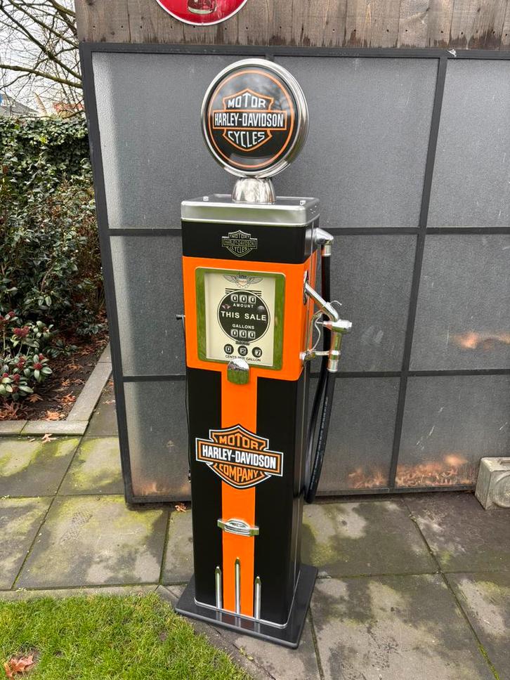 Harley-Davidson benzinepomp, Verzamelen, Merken en Reclamevoorwerpen, Zo goed als nieuw, Reclamebord, Ophalen