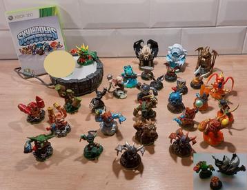 Skylanders: Spyro's Adventure Xbox 360 + 32 figuurtjes beschikbaar voor biedingen