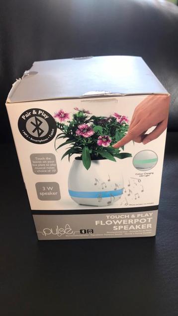 Muziek bloempotje met speaker leuk cadeau beschikbaar voor biedingen