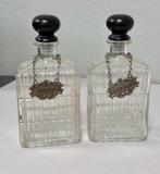 2 glazen karaffen met stoppen karaf + ketting Cognac Whisky, Overige typen, Ophalen of Verzenden, Zo goed als nieuw, H