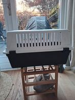 Cat travelling box, Dieren en Toebehoren, Katten-accessoires, Ophalen of Verzenden