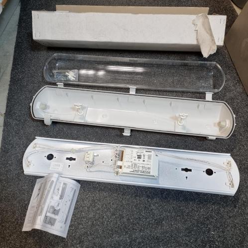 20 stuks NIEUWE spatwaterdichte TL lampen armaturen 2x18 W, Huis en Inrichting, Lampen | Hanglampen, Nieuw, Minder dan 50 cm, Kunststof