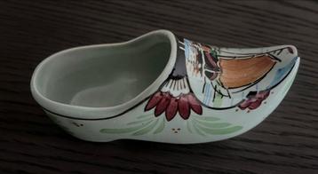 Leuk decoratief klompje beschikbaar voor biedingen