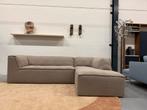 Nieuw Gelderland 6905 Hoekbank Andes stof Taupe Design Bank, Huis en Inrichting, Banken | Bankstellen, Nieuw, Ophalen of Verzenden