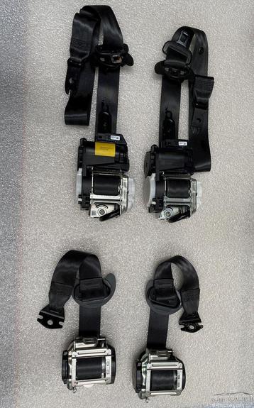 GORDEL SET PRE-SAFE BIG BELT VW T-CROSS VOOR + ACHTER   2GM  beschikbaar voor biedingen