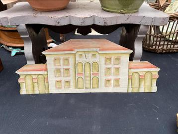 Metalen station *floor epe* beschikbaar voor biedingen