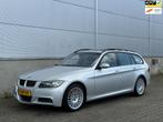 BMW 3-serie Touring 330xi M|CLIMA|PANO|NAVI|CRUISE|PDC|APK|, Auto's, Automaat, Parkeersensor, 259 pk, Alcantara