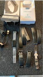 Fitbit Charge 4 met 2 laders en extra bandjes, Gebruikt, FitBit, Zwart, Ophalen of Verzenden