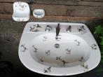 Franse wastafel op zuil prachtig decor met heel veel vogels