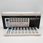 Arturia Beatstep Midi Controller Sequencer in Nette Staat, Muziek en Instrumenten, Arturia, Zo goed als nieuw, Support@arturia.com
