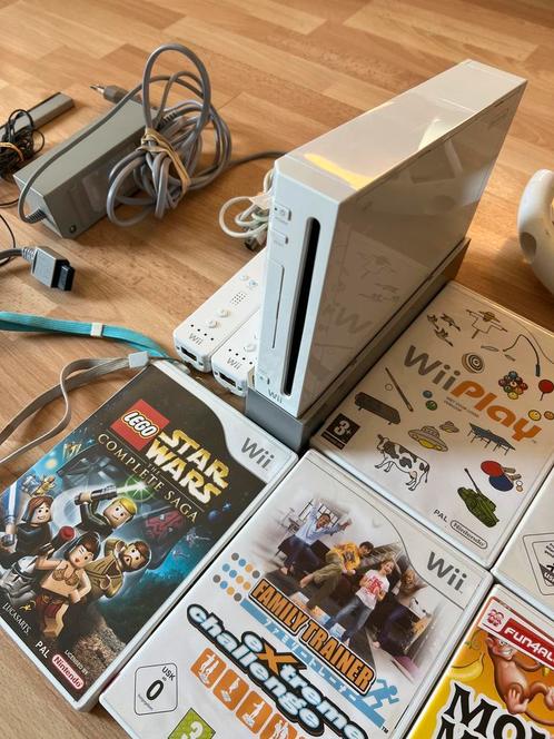 Nintendo Wii Compleet Getest met Spellen 2 controllers, Spelcomputers en Games, Spelcomputers | Nintendo Wii, Gebruikt, Met 2 controllers