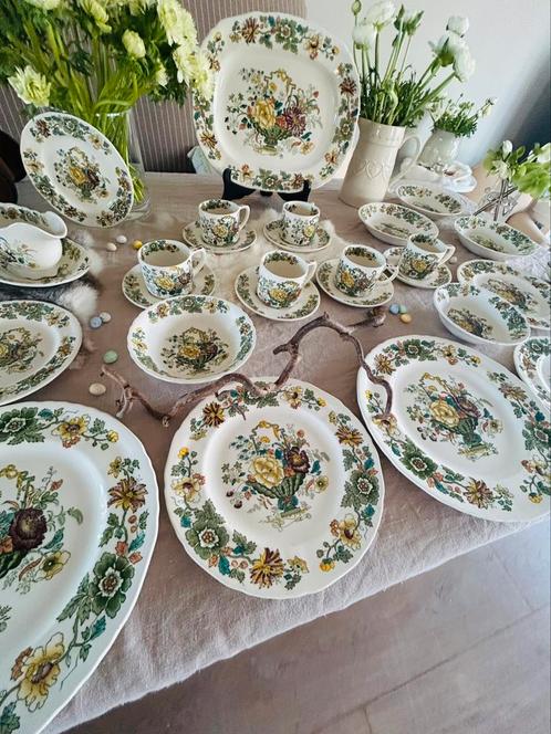 Mason’s Strathmore multi color antiek servies puntgaaf, Antiek en Kunst, Antiek | Servies compleet, Ophalen