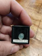 Kleine grijze geslepen maansteen cabochon, Ophalen of Verzenden