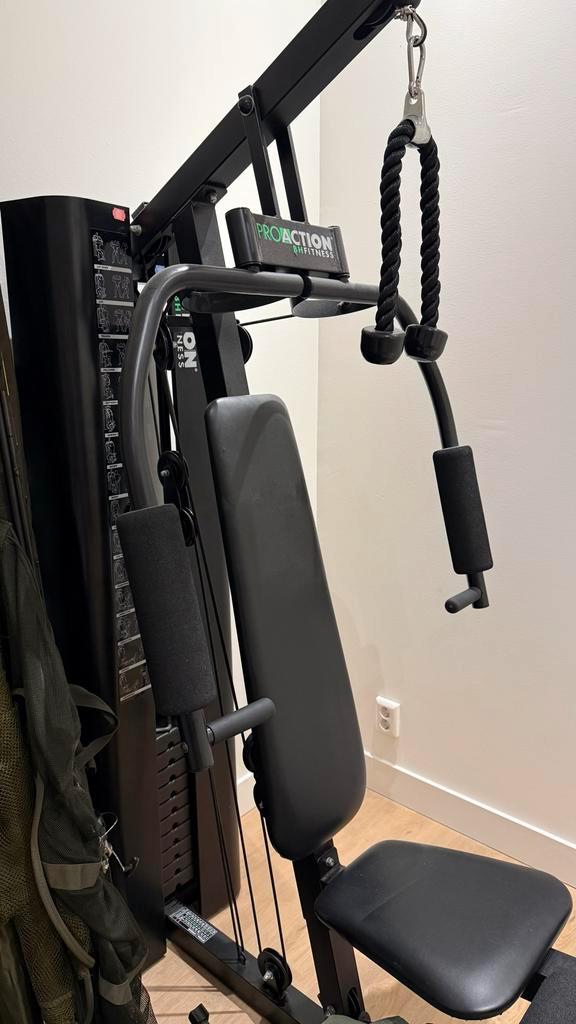 €100 - ProAction BH Fitness Multistation - Zelf demonteren!, Sport en Fitness, Fitnessapparatuur, Gebruikt, Krachtstation, Armen