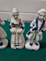 -	Beelden mensen blauw wit, 2x, Verzamelen, Ophalen of Verzenden