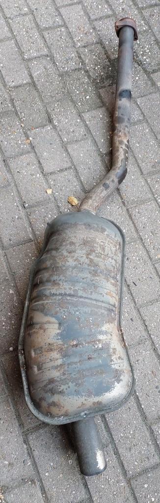 BMW E36 320i Einddemper beschikbaar voor biedingen