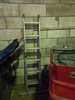 2 laders, Doe-het-zelf en Verbouw, Ladders en Trappen, Ophalen of Verzenden, Zo goed als nieuw