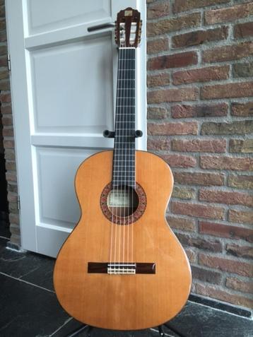 Alhambra 4P klassieke gitaar beschikbaar voor biedingen