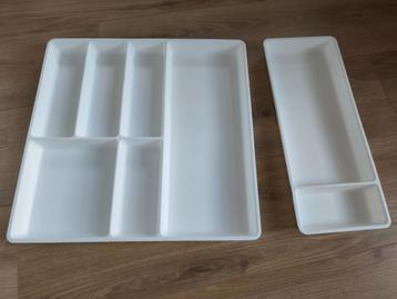 IKEA STÖDJA bestekbakken beschikbaar voor biedingen