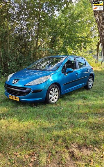 Peugeot 207 1.4 XR 5 deurs , nieuwe apk , 110.000 km beschikbaar voor biedingen