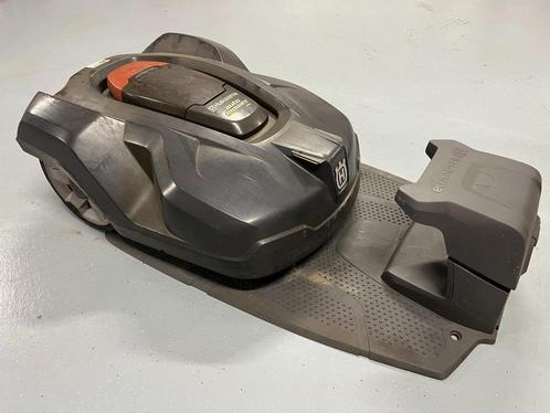 Husqvarna 440 Robotmaaier Automower, Tuin en Terras, Robotmaaiers, Gebruikt, 20 tot 25 cm, Ophalen of Verzenden