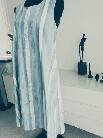 Turquoise jurk Peserico, maat it.42, past mooi voor mt 38/40