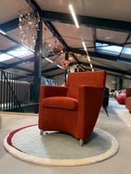 Showmodel Leolux Dolcinea Fauteuil Alcantara rood stoel, Huis en Inrichting, Fauteuils, Leolux, Nieuw, 75 tot 100 cm, Ophalen of Verzenden