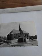 BOVEN-HARDINXVELD.  HERV. KERK, Verzamelen, Ansichtkaarten | Nederland, Ophalen of Verzenden
