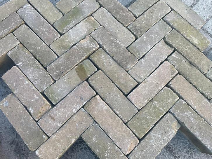 Oude gebakken klinkers Dikformaat strak geel-brons WKL 400m2, Tuin en Terras, Tegels en Klinkers, Zo goed als nieuw, Klinkers