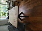 Grenen boomstam tafel met matrx poot, Ophalen, 50 tot 100 cm, Zo goed als nieuw, Vijf personen of meer