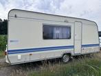 Adria Altea 502 DK met mover en voortent, Dwars-stapelbed, 750 - 1000 kg, Adria, Kachel