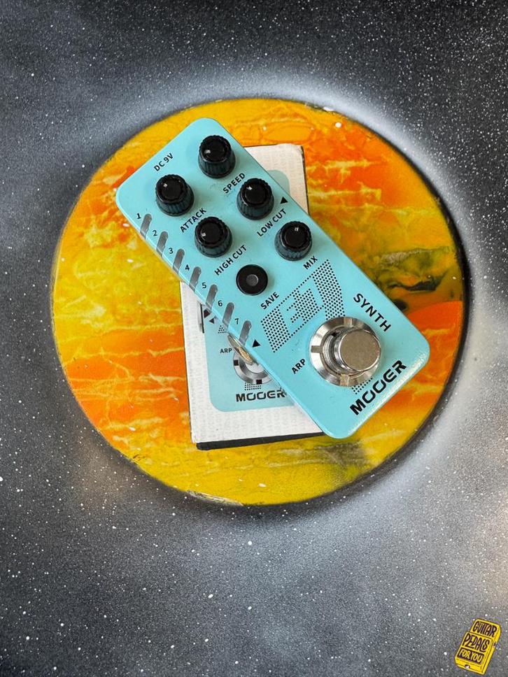 Mooer E7 Synth, Muziek en Instrumenten, Effecten, Zo goed als nieuw, Overige typen, Ophalen of Verzenden