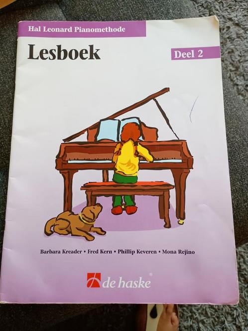 Hal Leonard Pianomethode Lesboek Deel 2, Boeken, Schoolboeken, Gelezen, Muziek, Overige niveaus, Ophalen of Verzenden