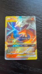 Pokémon kaart reshiram & charizard tag team 20/214 unbroke, Ophalen of Verzenden, Zo goed als nieuw, Losse kaart, Foil