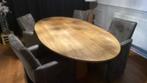 Ovaalvormig Eettafel met vier zo goed als nieuwe stoelen, Huis en Inrichting, Tafels | Eettafels, Ophalen, 100 tot 150 cm, Teakhout
