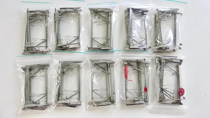 Marklin bovenleiding 100 delen - GEBRUIKSKLAAR, Hobby en Vrije tijd, Modeltreinen | H0, Zo goed als nieuw, Rails, Gelijkstroom of Wisselstroom