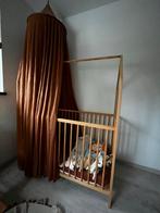 Huisjes ledikant - verstelbaar, Kinderen en Baby's, Ophalen, Zo goed als nieuw, Ledikant