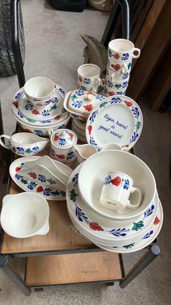Boerenbont servies voor hele leuke prijzen, Antiek en Kunst, Antiek | Servies compleet, Ophalen