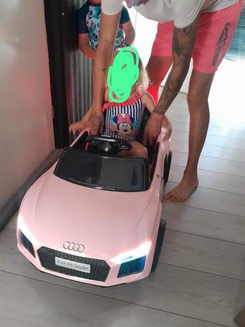 Elektrische Audi R8 Spyder Bestuurbare Auto beschikbaar voor biedingen