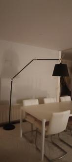 Grote staand lamp Arthemide, Huis en Inrichting, Lampen | Vloerlampen, Ophalen, Design, Zo goed als nieuw, 150 tot 200 cm